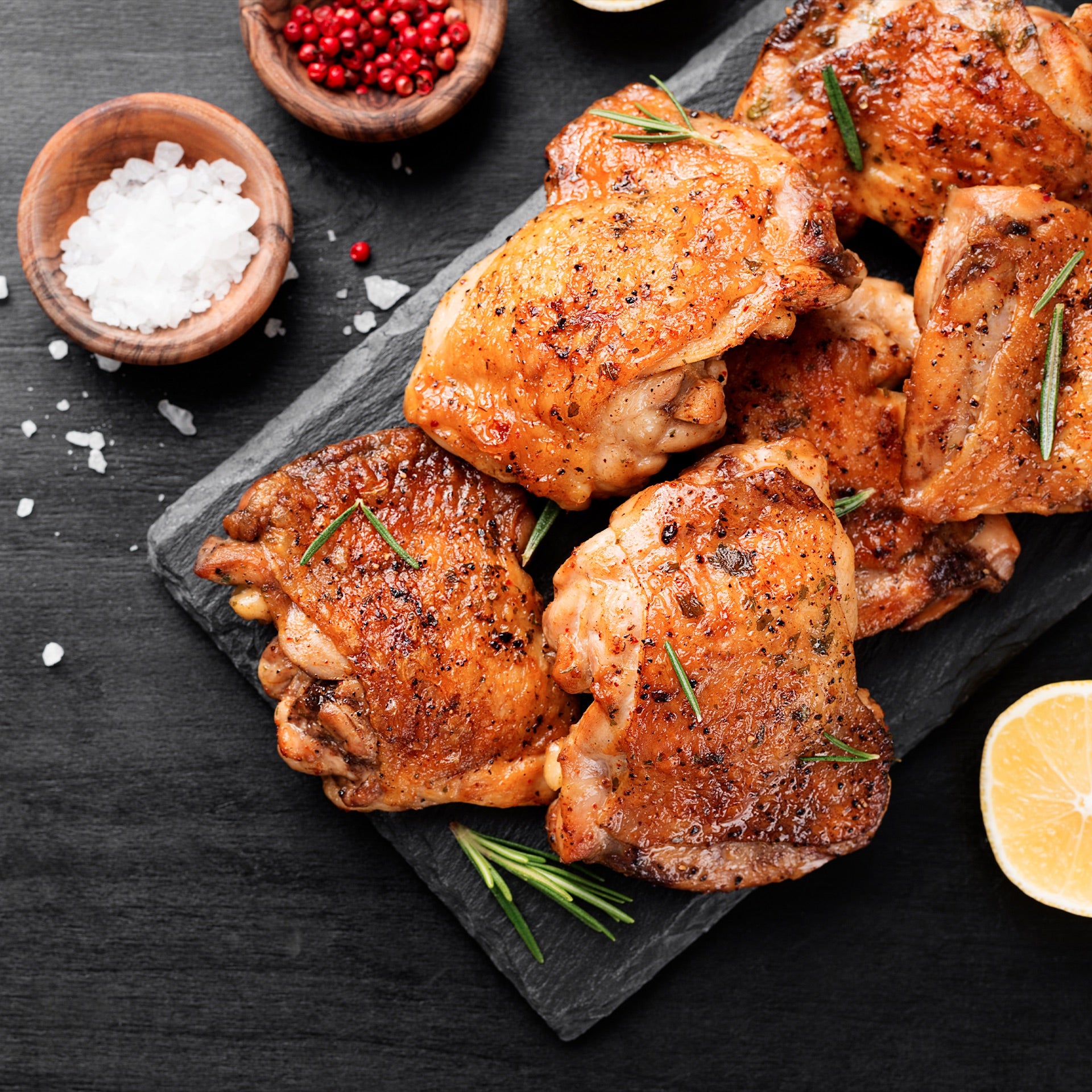 Hauts de cuisse de poulet marinés à l'Indienne | Votre boucherie en ligne | La Boucherie s.a.
