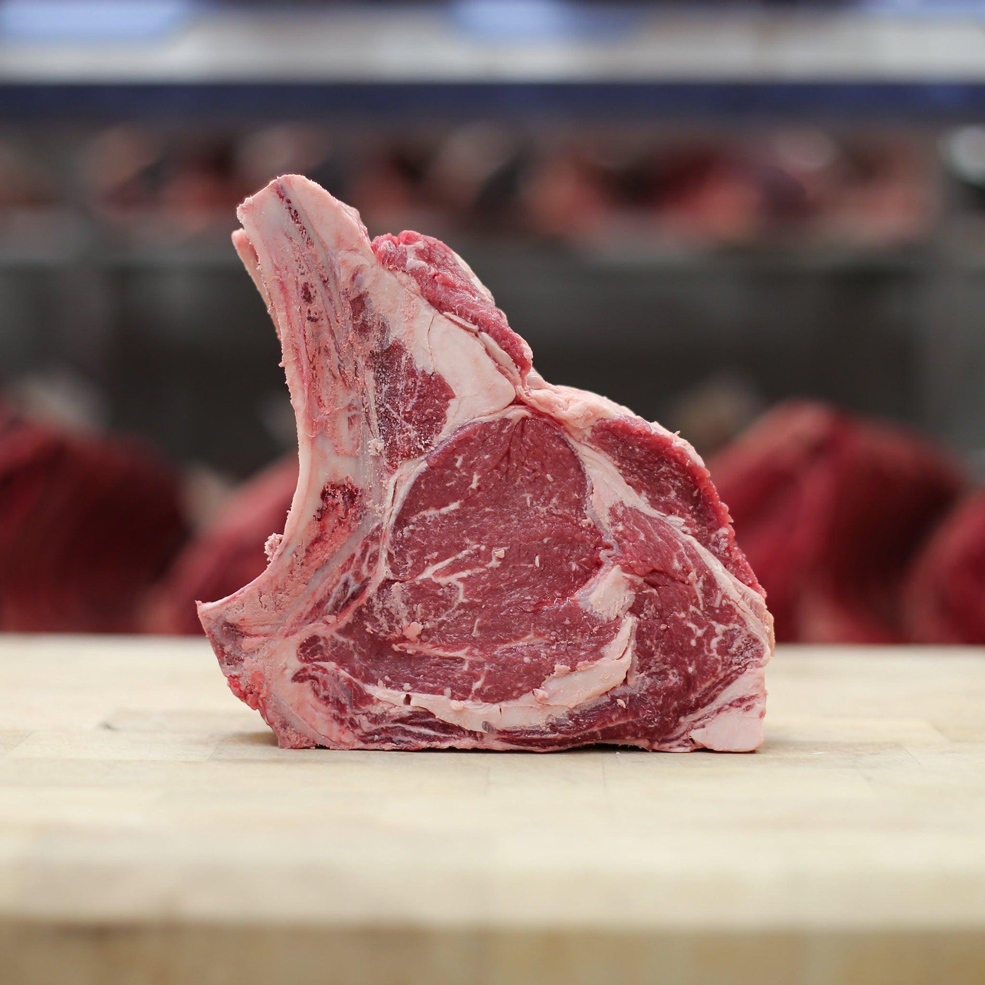 Côte à l'os Aubrac maturée - La Boucherie - Viande en Ligne