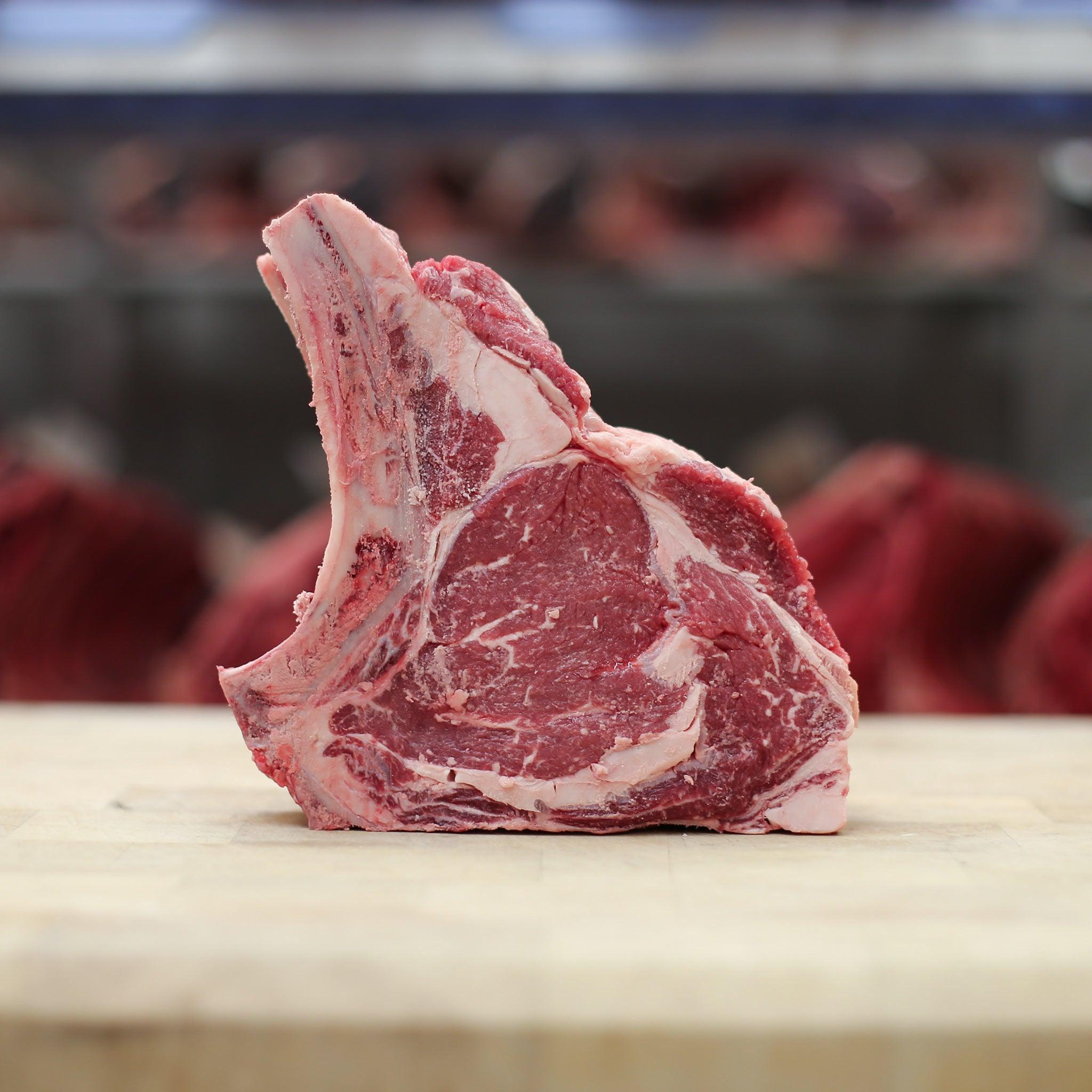Côte à l'os Aubrac maturée - La Boucherie - Viande en Ligne