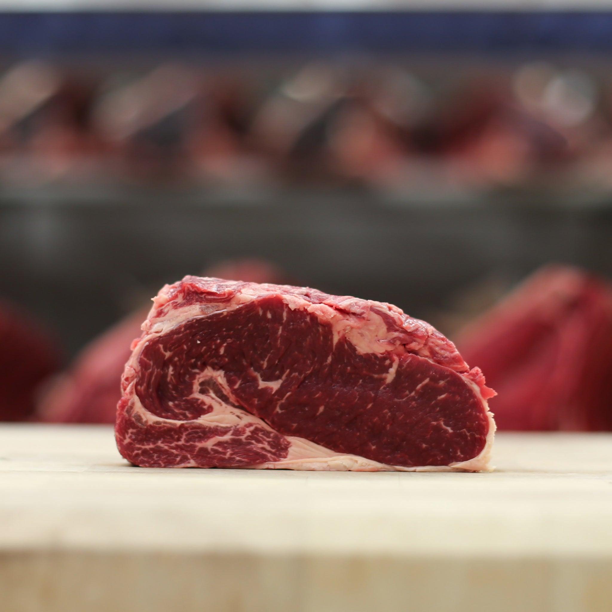 Entrecôte Simmental maturée 4 à 6 semaines - La Boucherie - Viande en Ligne
