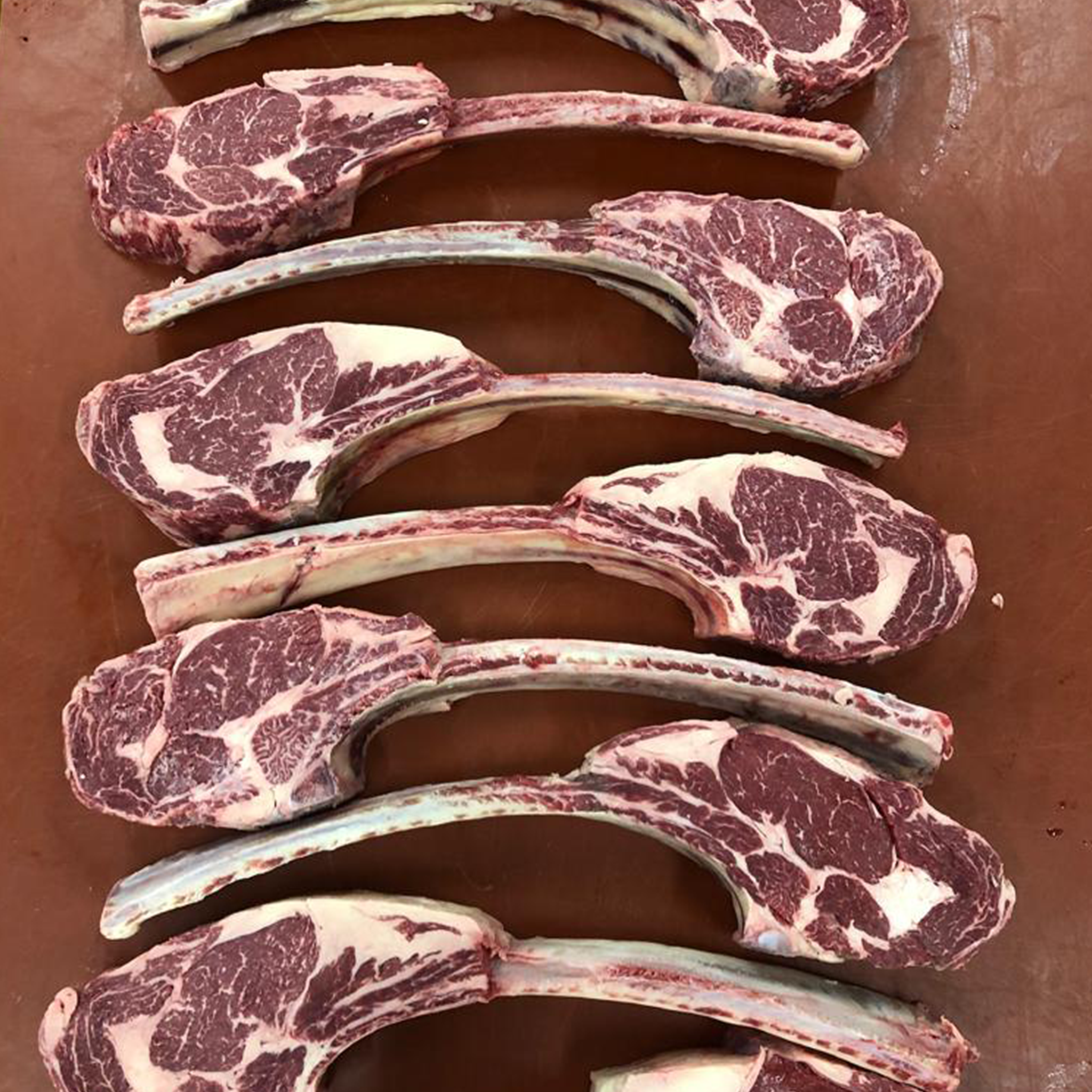 Rundvlees tomahawk Ierland Halal - La Boucherie - Vlees online